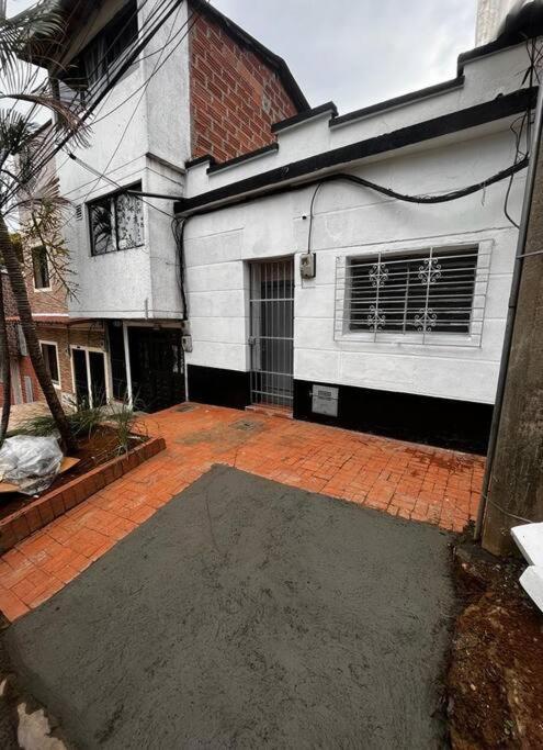 Hermosa Casita Cerca Al Centro * Medellín